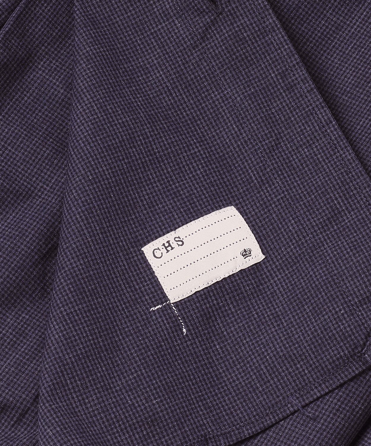 detail of a mens button down shirt
