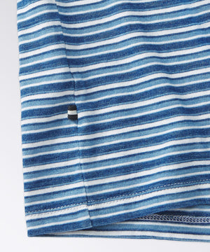 detail of a mens striped tee